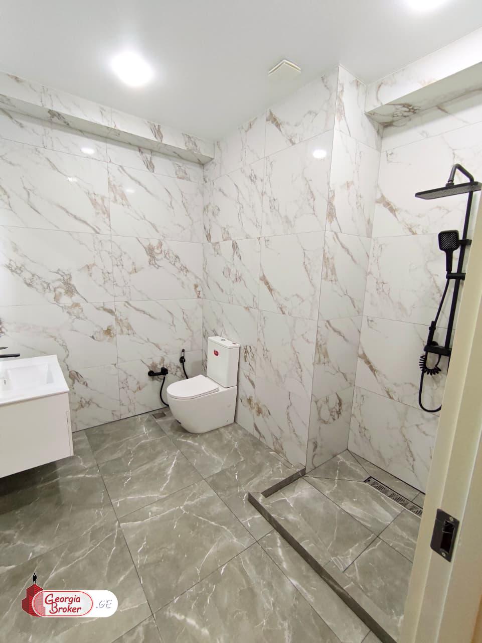 იყიდება ახალი გარემონტებული 2 ოთახიანი ბინა